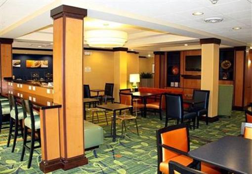 фото отеля Fairfield Inn and Suites Fort Wayne