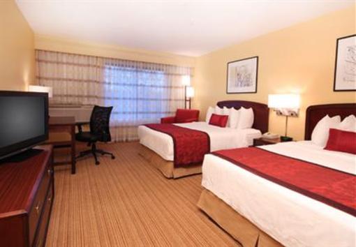 фото отеля Courtyard by Marriott Roseville
