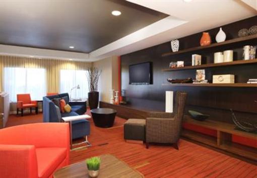 фото отеля Courtyard by Marriott Roseville