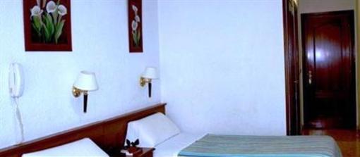 фото отеля Hostal Pretoria