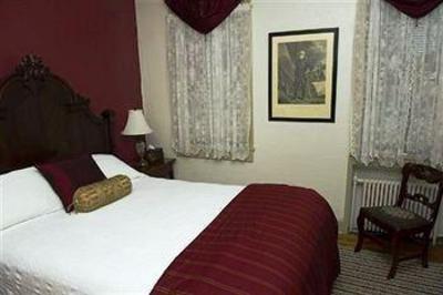 фото отеля Inn At The Olde Silk Mill