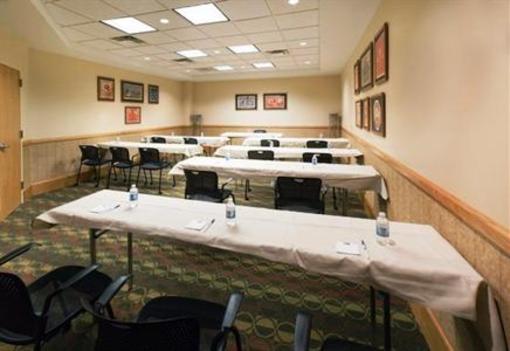 фото отеля Holiday Inn Express Hotel & Suites Springfield (Illinois)