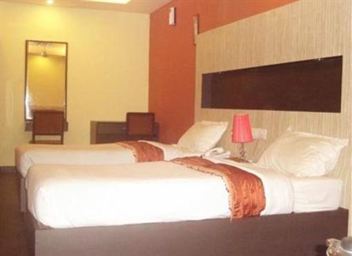 фото отеля Hotel Hanuwant Palace New Delhi
