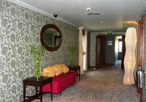 фото отеля The Bristol Hotel