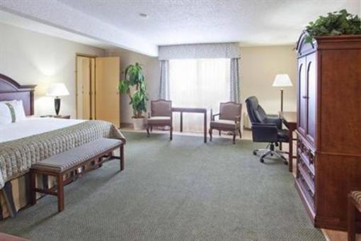 фото отеля Holiday Inn Great Falls