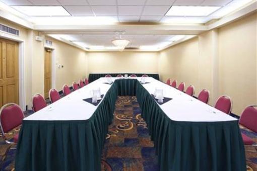 фото отеля Holiday Inn Great Falls