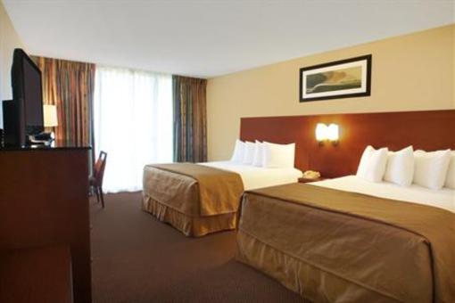 фото отеля BEST WESTERN Lake Buena Vista Resort Hotel