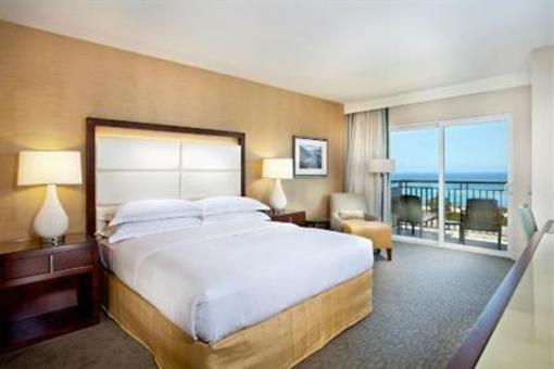 фото отеля Hilton Carlsbad Oceanfront Resort & Spa