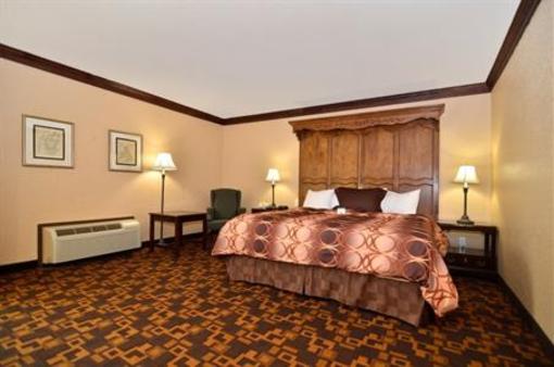 фото отеля Best Western Cantebury Inn & Suites