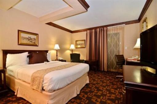 фото отеля Best Western Cantebury Inn & Suites