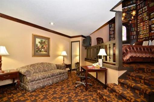 фото отеля Best Western Cantebury Inn & Suites