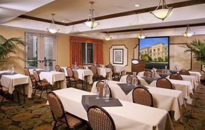 фото отеля Ayres Hotel Chino Hills