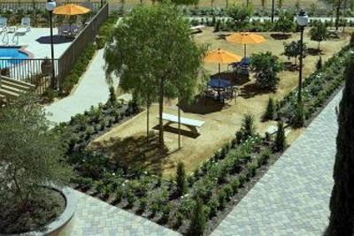 фото отеля Ayres Hotel Chino Hills