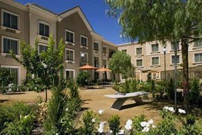 фото отеля Ayres Hotel Chino Hills