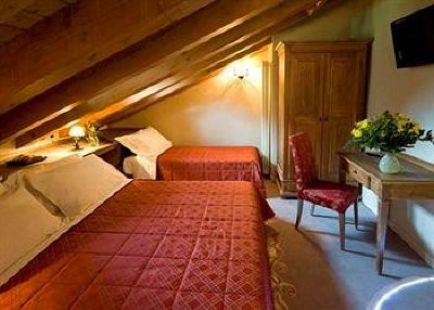 фото отеля Maison Cly Hotel & Restaurant
