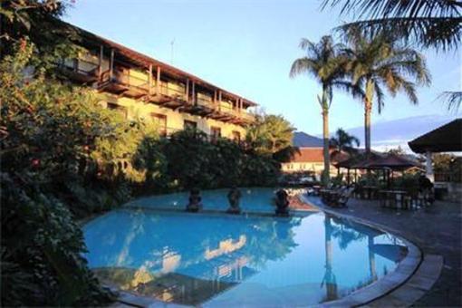 фото отеля Novus Puncak Resort & Spa