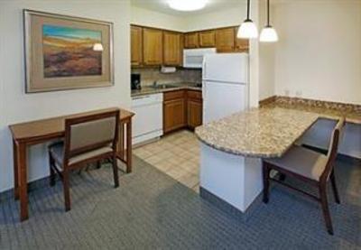 фото отеля Staybridge Suites Lincoln I-80