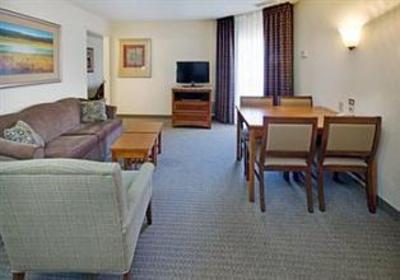 фото отеля Staybridge Suites Lincoln I-80