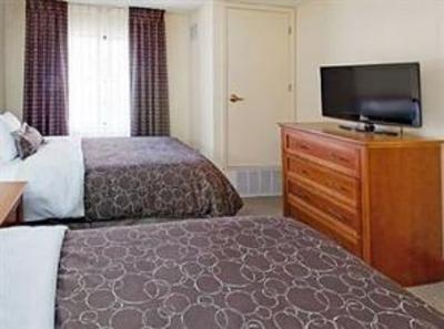 фото отеля Staybridge Suites Lincoln I-80