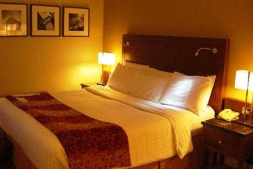 фото отеля Marriott London Heathrow