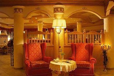 фото отеля Hotel Miravalle Selva Di Val Gardena