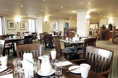 фото отеля Holiday Inn Glasgow Airport