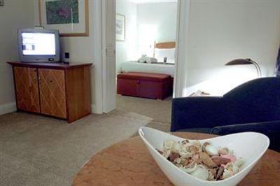 фото отеля Holiday Inn Glasgow Airport