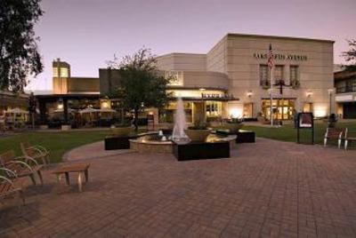 фото отеля Embassy Suites Hotel Phoenix Biltmore