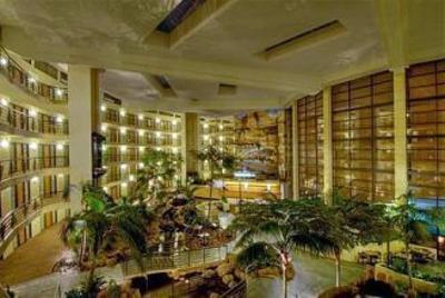 фото отеля Embassy Suites Hotel Phoenix Biltmore