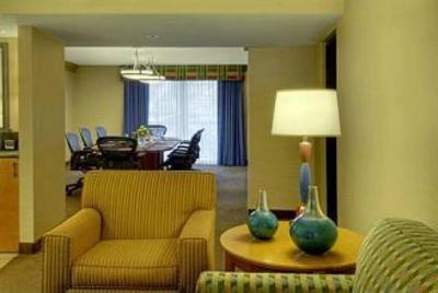 фото отеля Embassy Suites Hotel Phoenix Biltmore
