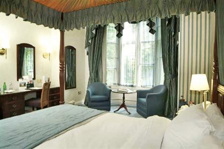 фото отеля Best Western PLUS Dean Court Hotel