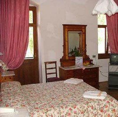 фото отеля Hotel Salegg