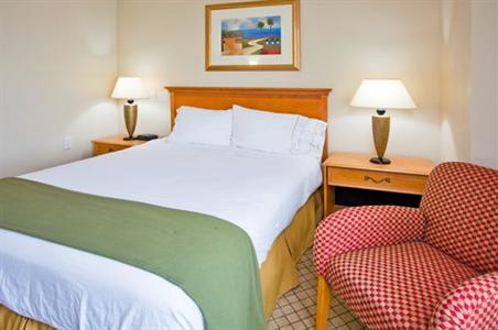фото отеля Holiday Inn Express Hotel & Suites Universal Studios Orlando
