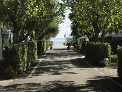 фото отеля Villaggio Turistico Le Mimose