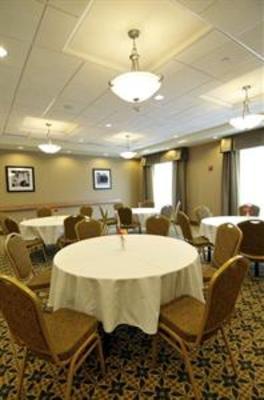фото отеля Hampton Inn Nashua