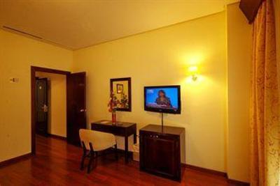 фото отеля Hotel Derby Sevilla