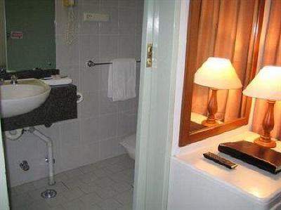 фото отеля Devere Hotel