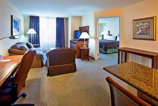 фото отеля Staybridge Suites Albuquerque - Airport