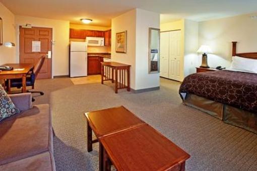 фото отеля Staybridge Suites Albuquerque - Airport