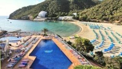 фото отеля Sirenis Cala Llonga Resort Ibiza