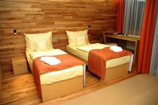 фото отеля Park Holiday Congress & Wellness Hotel Prague