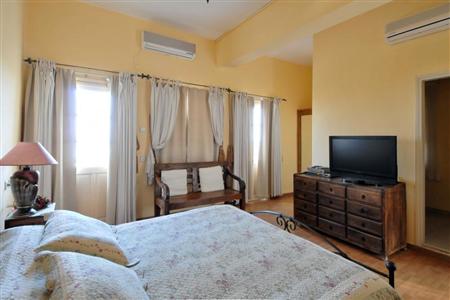 фото отеля Auberge Shulamit