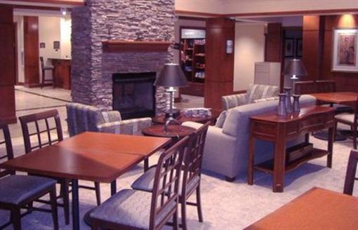 фото отеля Staybridge Suites Kalamazoo