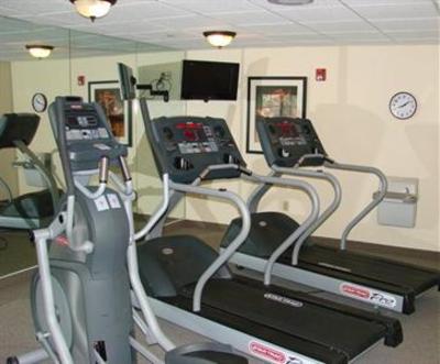 фото отеля Staybridge Suites Kalamazoo