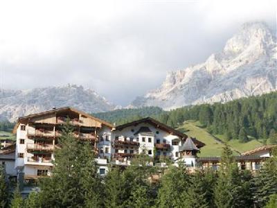фото отеля Rosa Alpina Hotel San Cassiano