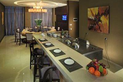 фото отеля Le Parker International Hotel
