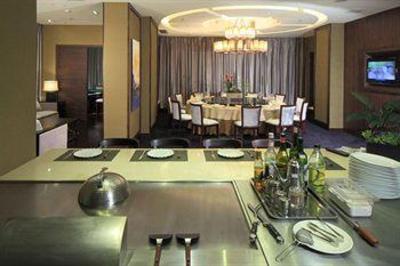 фото отеля Le Parker International Hotel