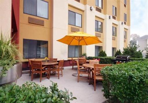 фото отеля TownePlace Suites Albany Downtown Medical Center