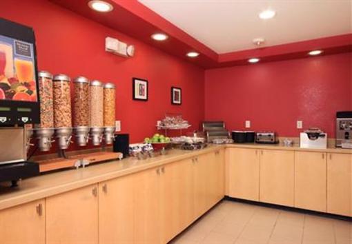 фото отеля TownePlace Suites Albany Downtown Medical Center