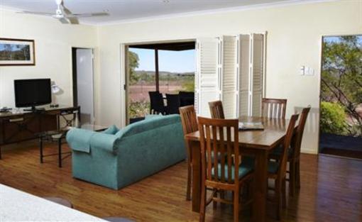 фото отеля Kimberley Hotel Halls Creek